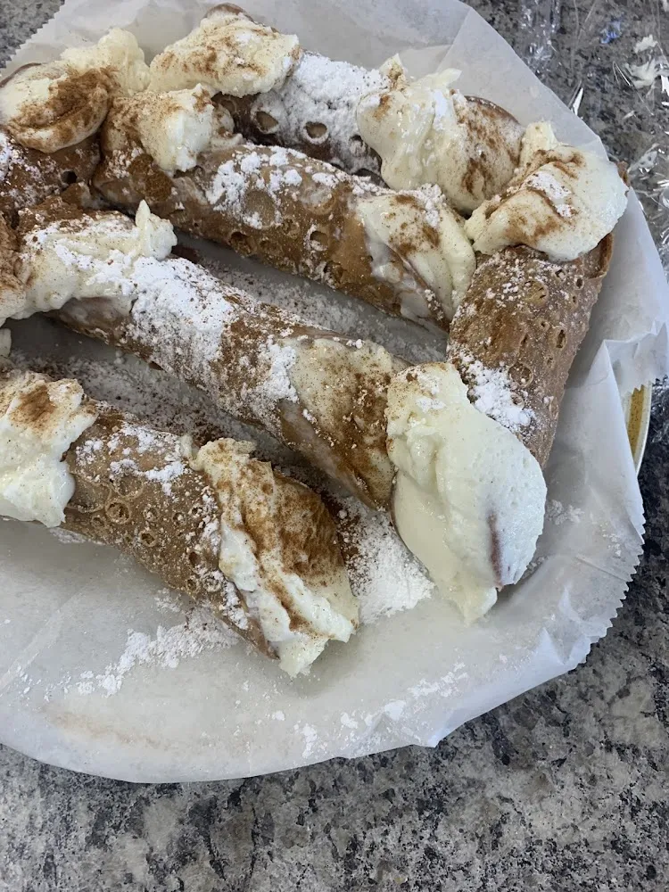 Cannoli
